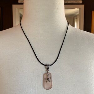 𝅺BEAUTIFUL Rose Sea glass Necklace with Silver Starfish Pendant Leather Rope